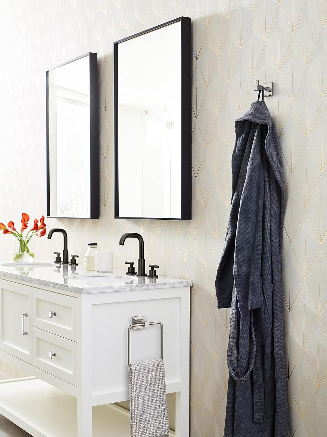 imageAmerock BH36073CZ Champagne Bronze Towel Bar 18 in 457 mm Towel Rack Appoint Bathroom Towel Holder Bathroom Hardware Bath AccessoriesChrome