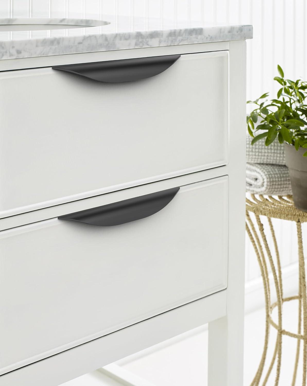 image:imageAmerock Current 5116 inch 128mm CentertoCenter Champagne Bronze Cabinet Pull 10 PackMatte Black