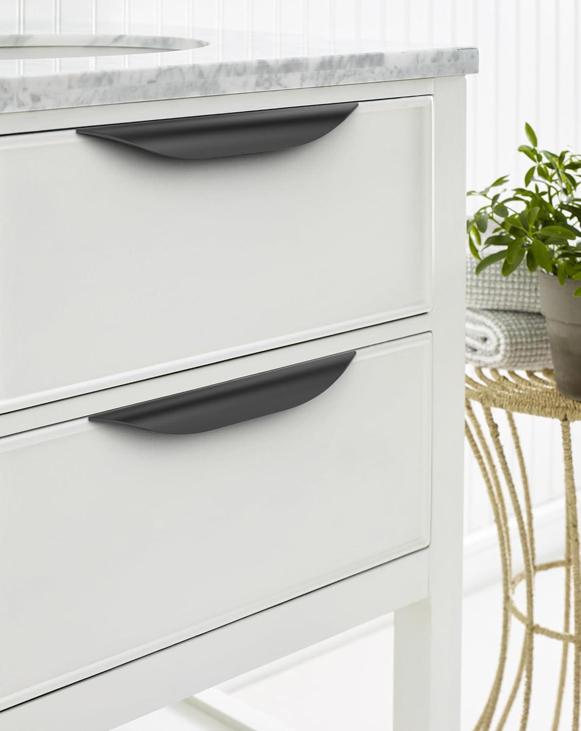 image:imageAmerock Current 5116 inch 128mm CentertoCenter Champagne Bronze Cabinet Pull 10 PackMatte Black